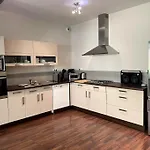 De 90 M2 Rénové En Centre-ville Avec Terrasse * Cambrai