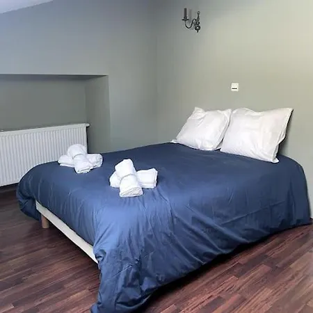 La Liberte, Loft 90 M2 Renove Centre-ville, Terrasse Amenagee, Jeux & Parking Cambrai