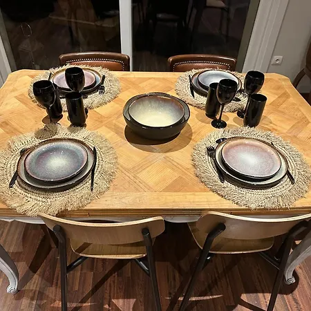 La Liberte, Loft 90 M2 Renove Centre-ville, Terrasse Amenagee, Jeux & Parking