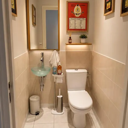 Apartamento La Liberte, Loft 90 M2 Renove Centre-ville, Terrasse Amenagee, Jeux & Parking